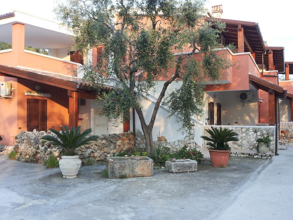 Villa Calma Вьесте Экстерьер фото