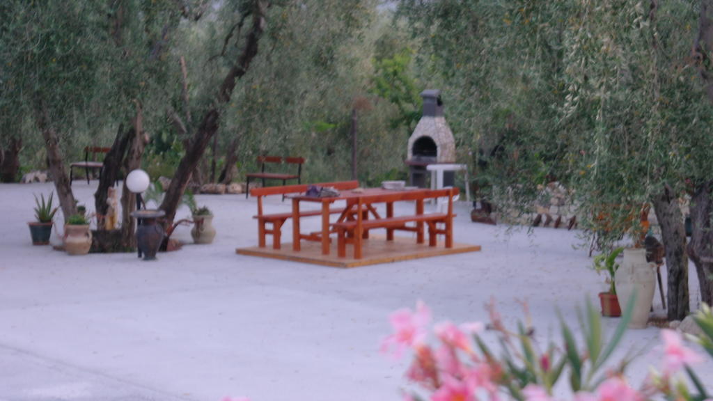 Villa Calma Вьесте Экстерьер фото